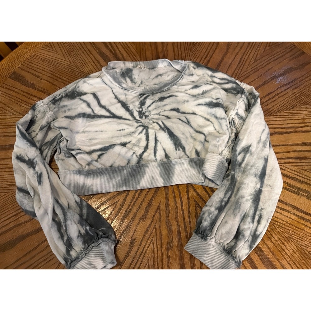 POL Gray White Tie Dye Cropped Sweatshirt Womens Large SMT1639 Cotton Raw Hem